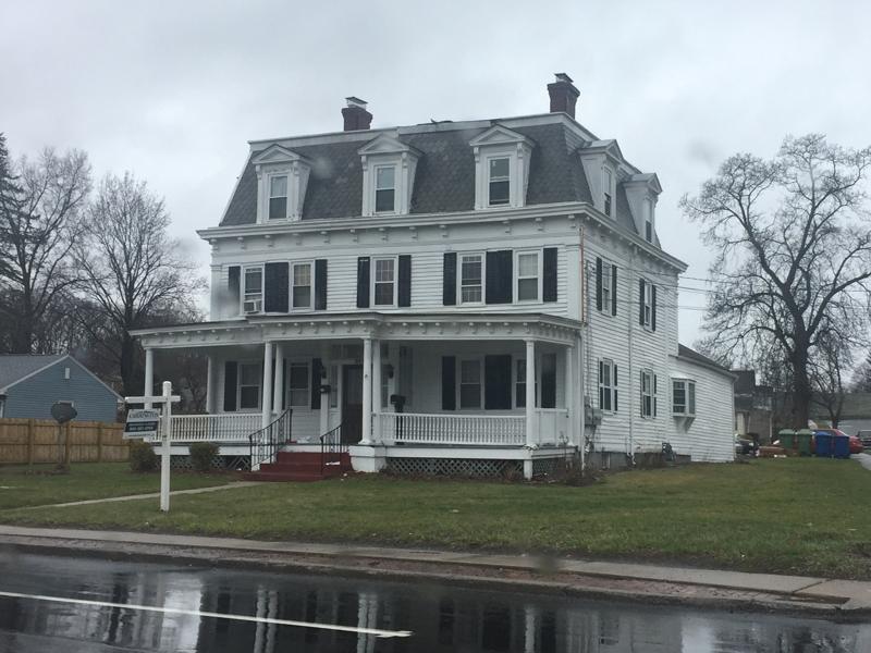 Three-family home in Windsor, Connecticut